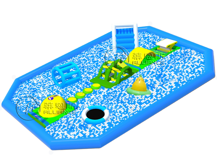 充氣式闖關(guān)