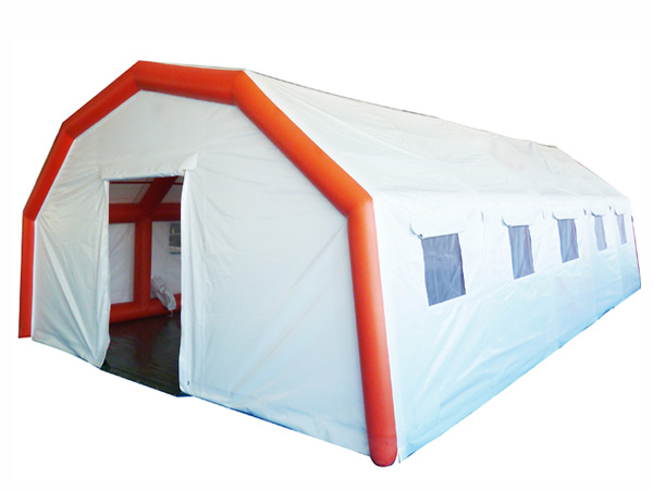 充氣帳篷