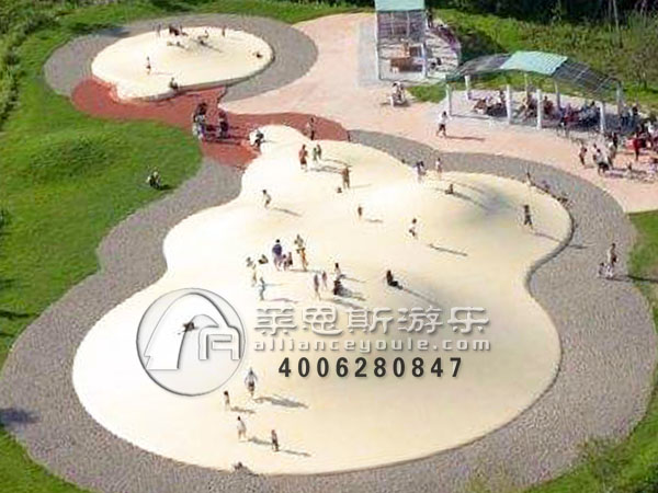云朵蹦床公園